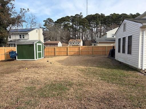 Fence Installation for RedLine Fencing in Moyock, NC