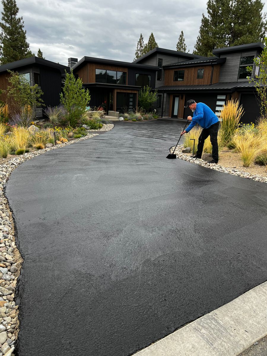 Sealcoat Installation for Pacific Sealcoating in Black Butte Ranch, OR