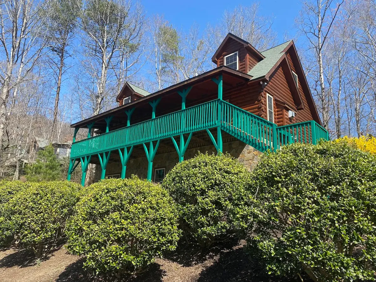 Exterior Painting for Y&S Painting in Asheville, NC