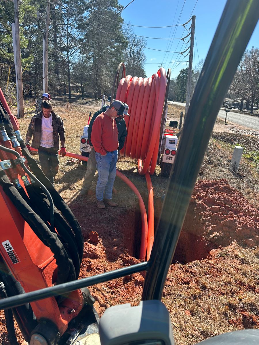 Commercial/ residential utilities for JUSTIN JACQUES LLC DBA DOUBLE J EXCAVATION in Nashville, AR