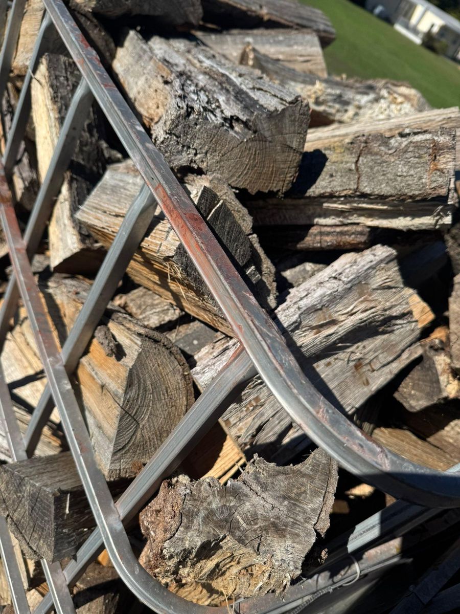 Seasoned firewood for Branch Out Tree Care LLC in Fredericksburg, VA