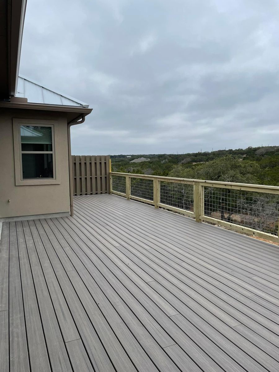 Deck for Hunter Group Contracting in San Antonio, TX