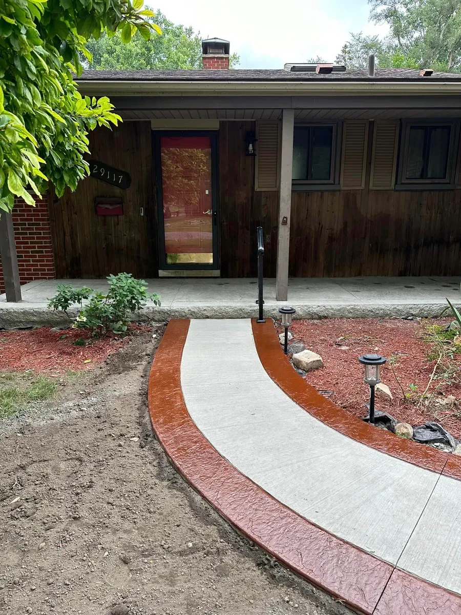 Driveways Construction  for D.R. Concrete  in Lincoln Park, MI