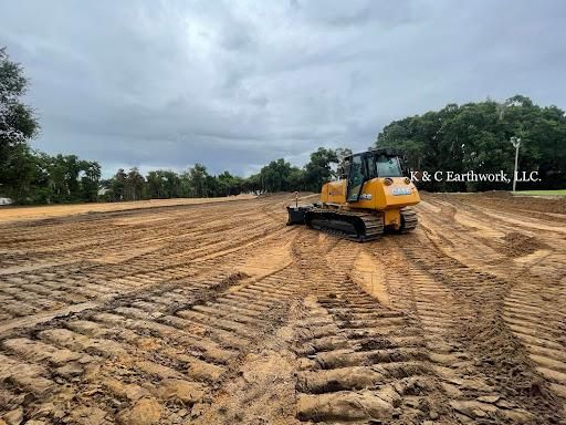 Excavation for K & C Earthwork LLC in Lakeland Highlands, FL