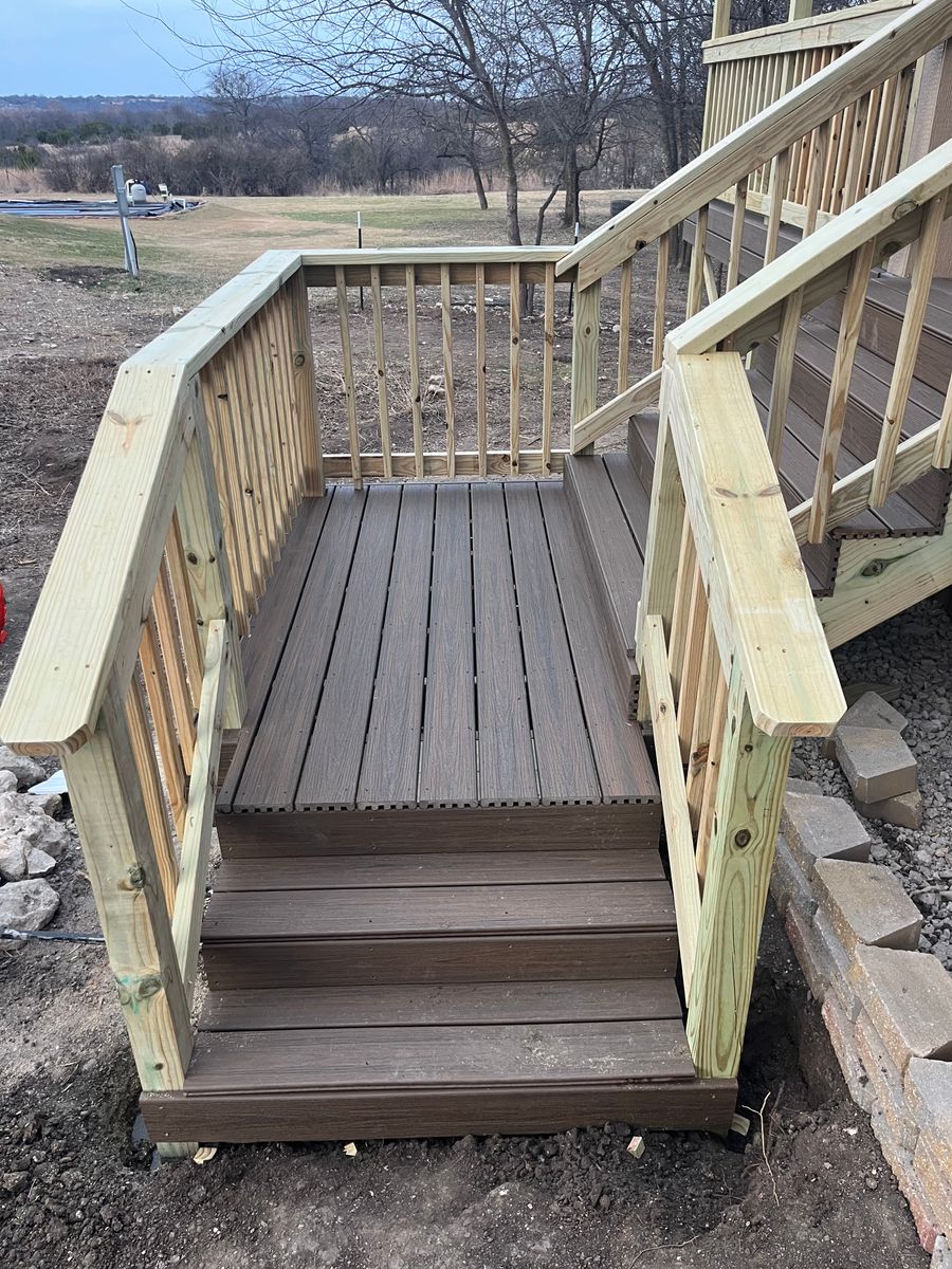 Decks & Handicap Ramps for BAKER Carpentry in Joshua, TX