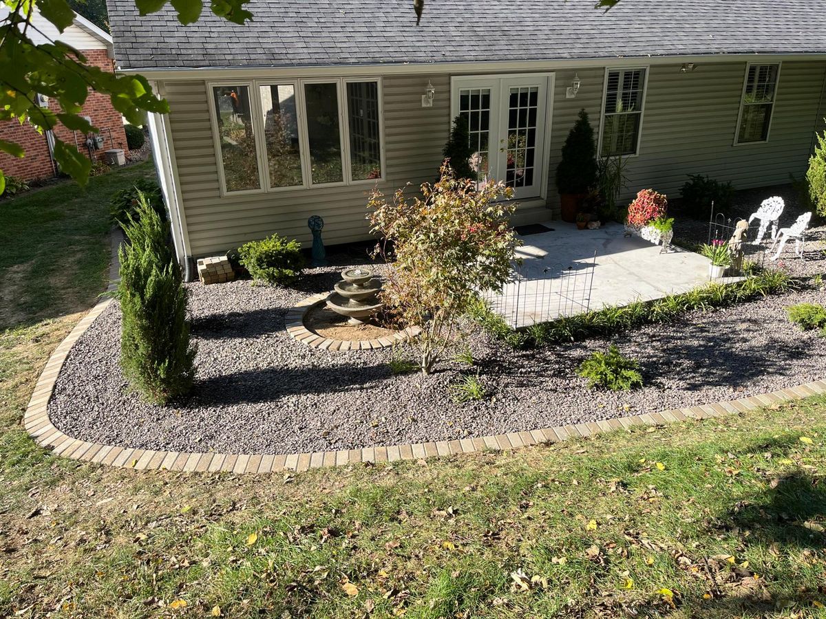 Fountain Installation for VQ Land & Stone in St. Louis, MO