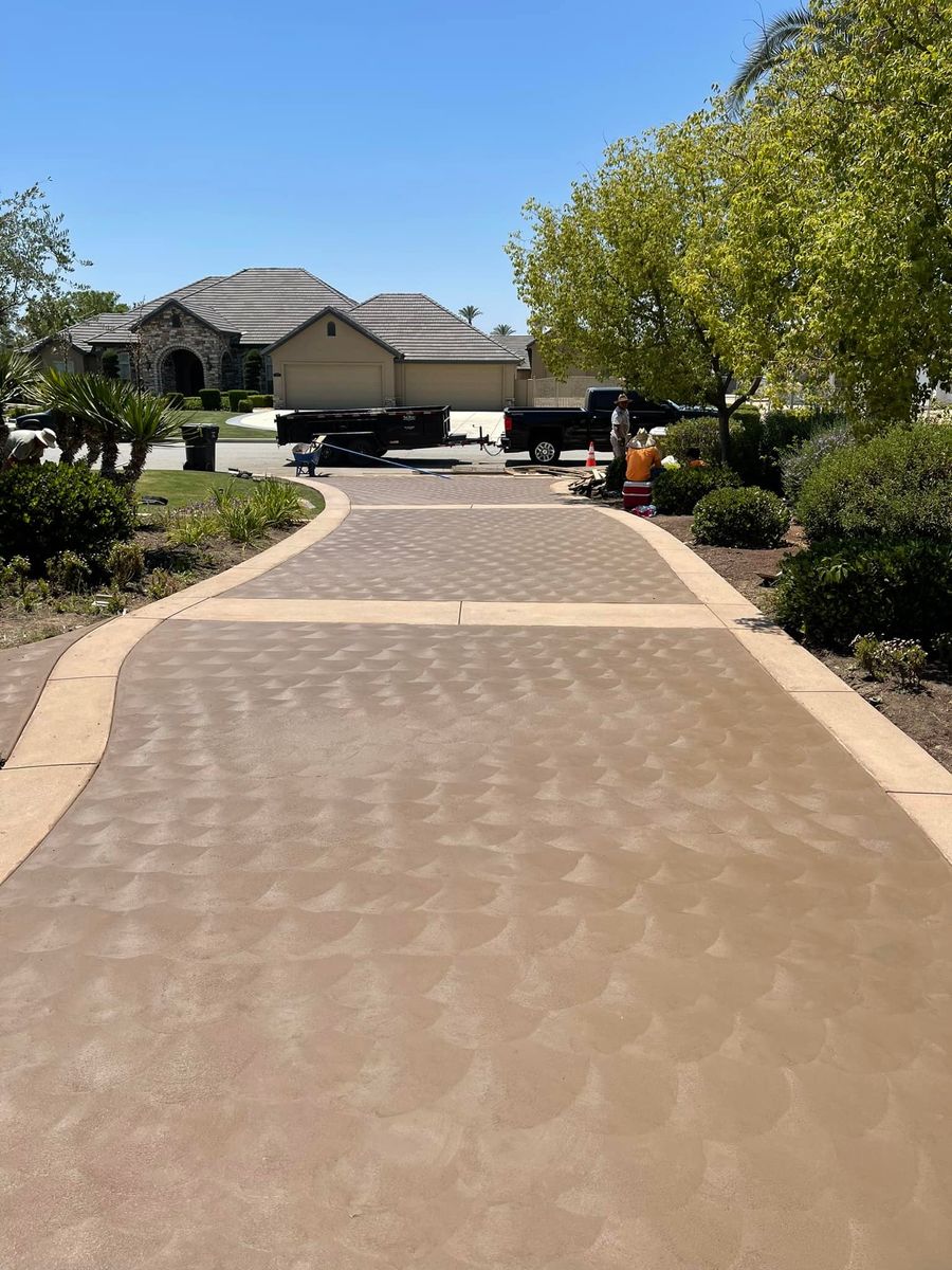 Driveway Installation for Ryan Berrys Concrete Construction in Bakersfield, CA