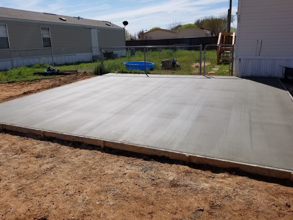 Concrete for Shayne Prisk Construction in Midland, TX