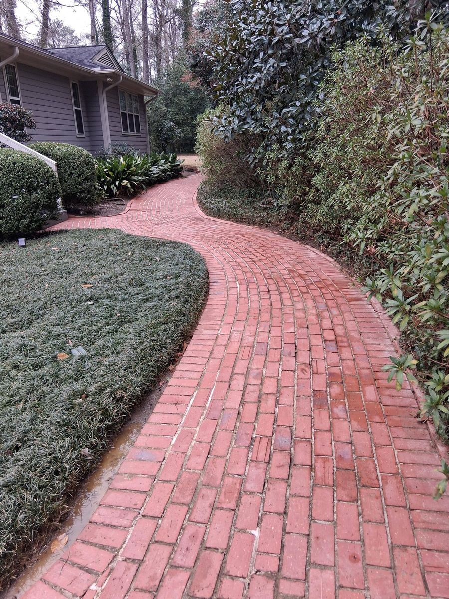 Driveways & Sidewalks for RH Strictly Business Auto Detailing and Pressure Washing in Warner Robins, GA