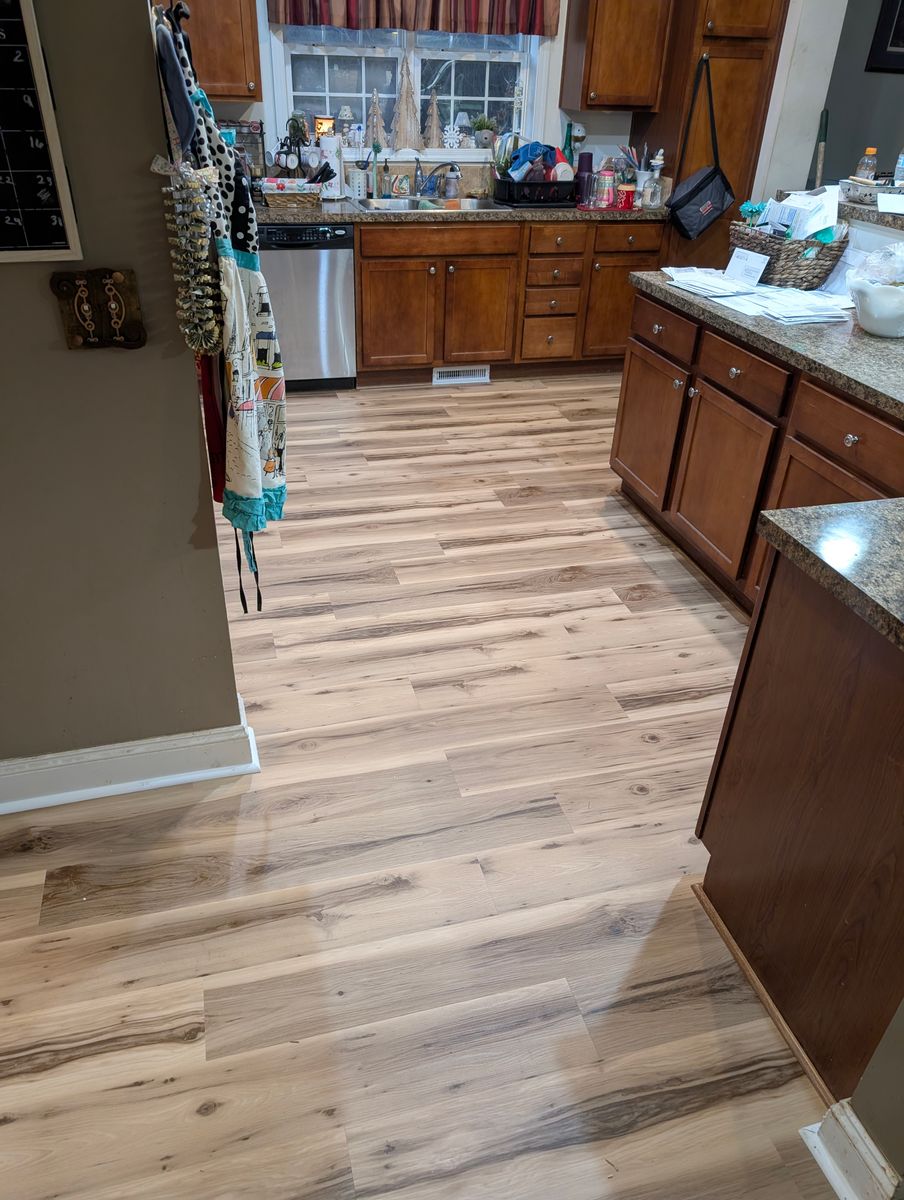 LVP FLOORING for Quality Construction and Design, LLC in Gaffney, SC