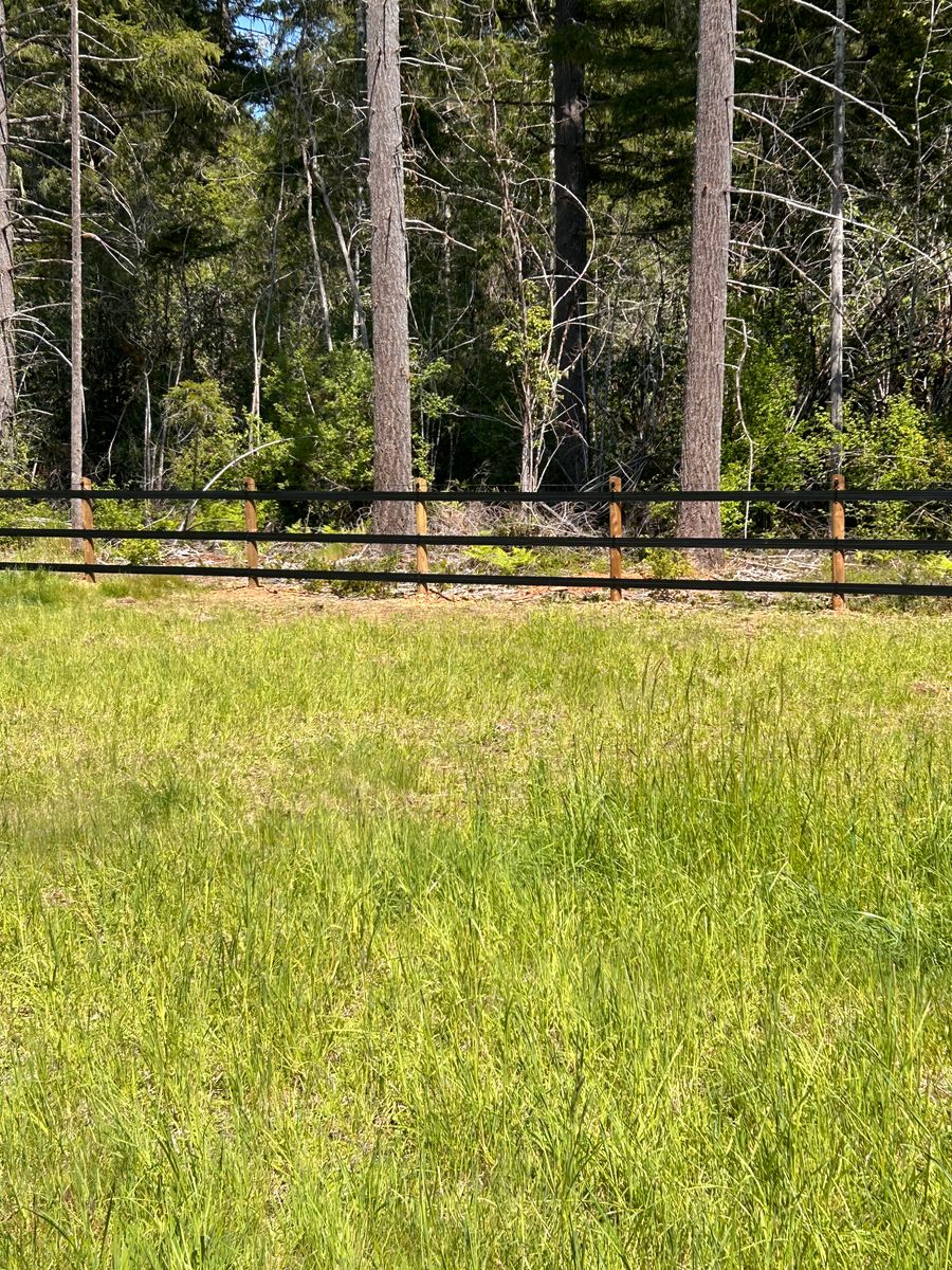 Fence Installation for Ranch Handy Fencing & Cattle LLC in Harrisburg, OR