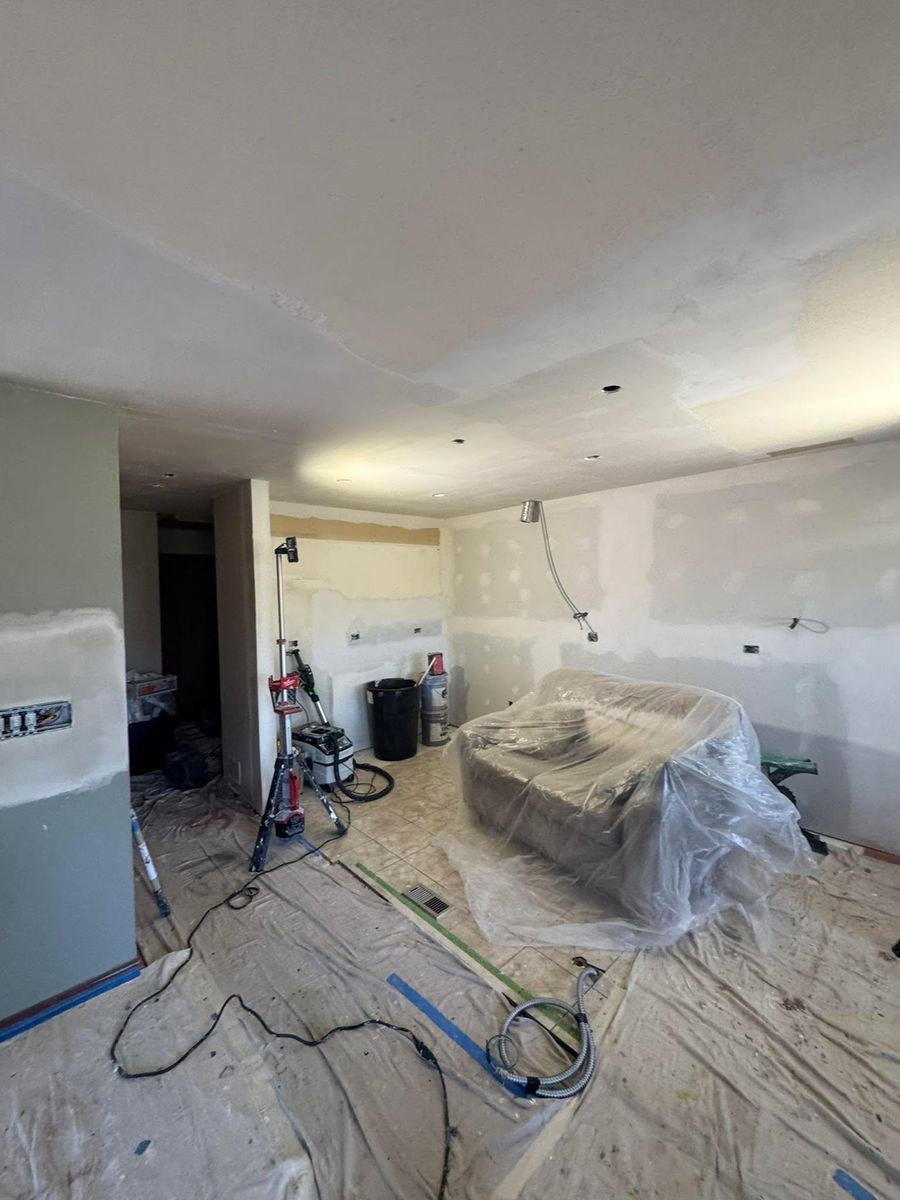 Interior Painting for TL Painting in Joliet, IL