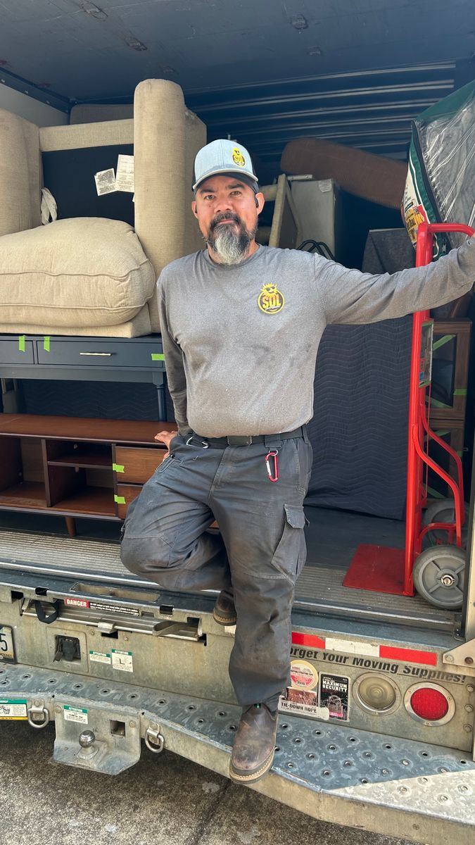 Furniture and Appliance Removal for Sol Junk Removal in Independence, OR