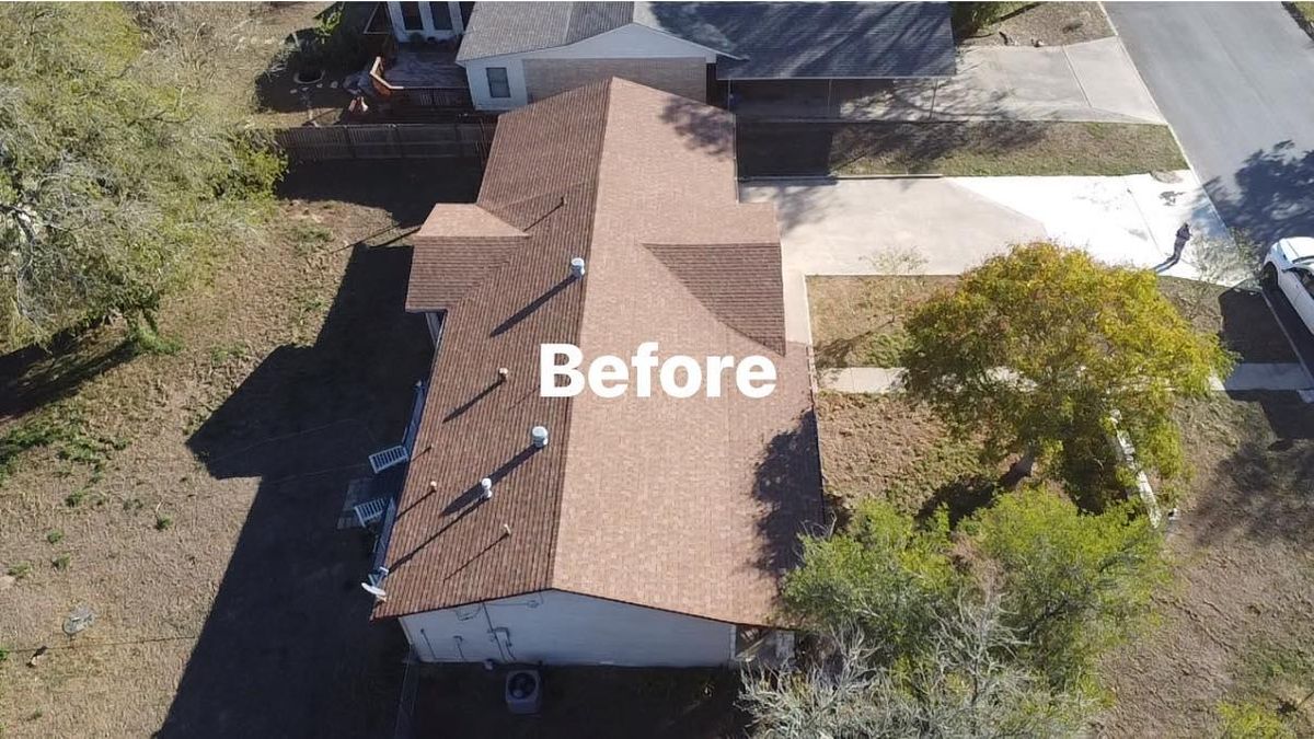 Roofing Installation for Diamond Ridge Roofing in Pleasanton, TX