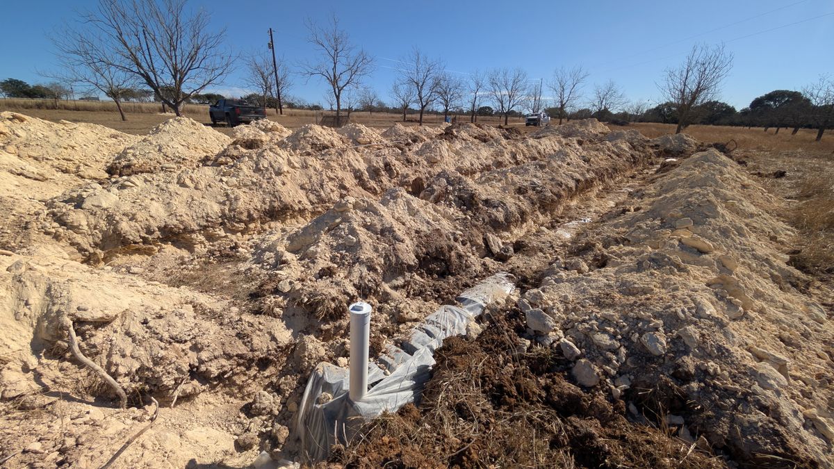 Excavation for Hartcraft Septic Systems LLC in Fredericksburg,  TX