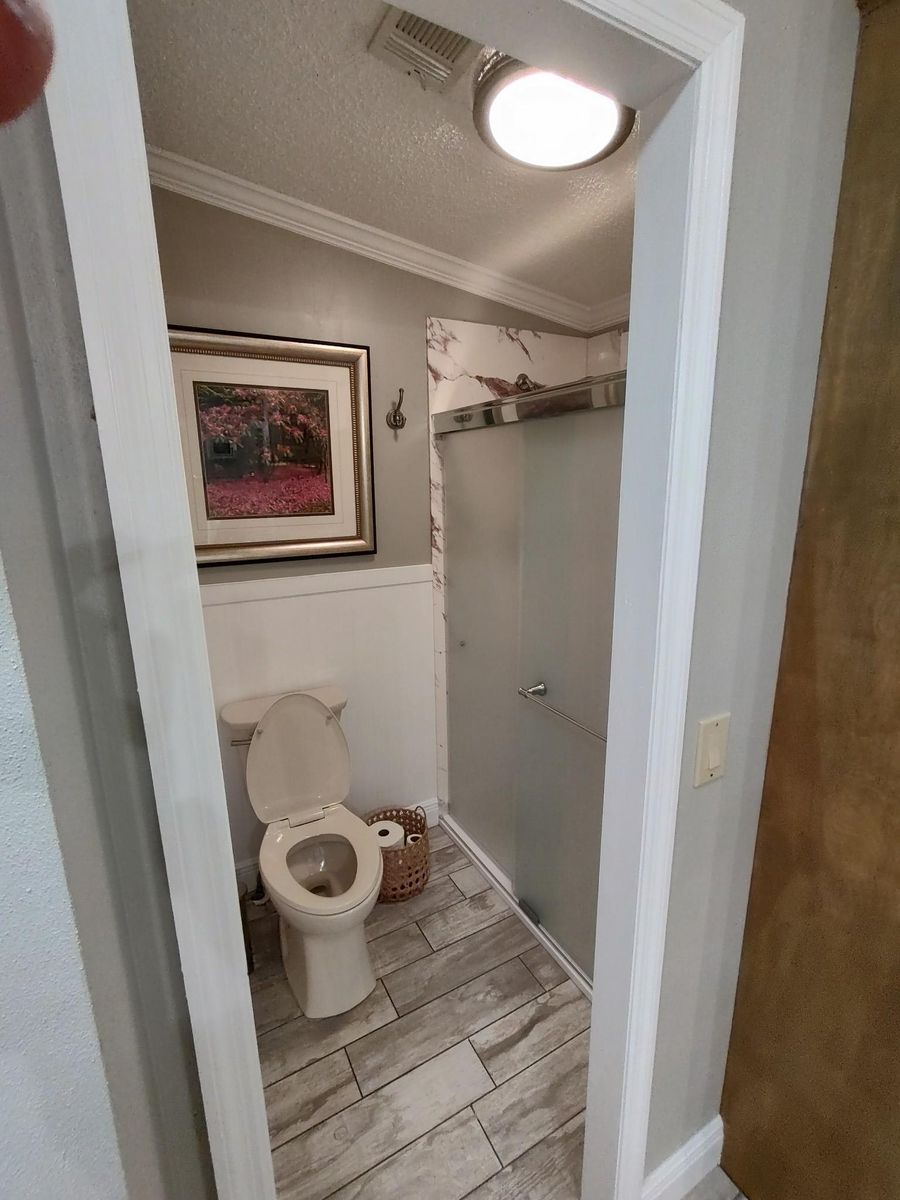 Interior Painting for Imperial Painting & Pressure Washing Contractors in Dade City, FL