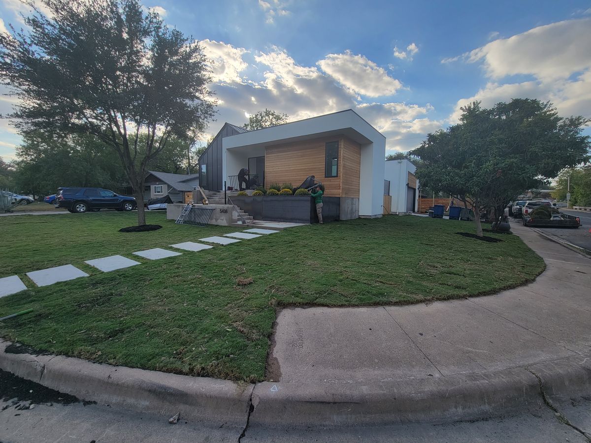 Landscape for Green Pastures Lawn Care in Bastrop, TX