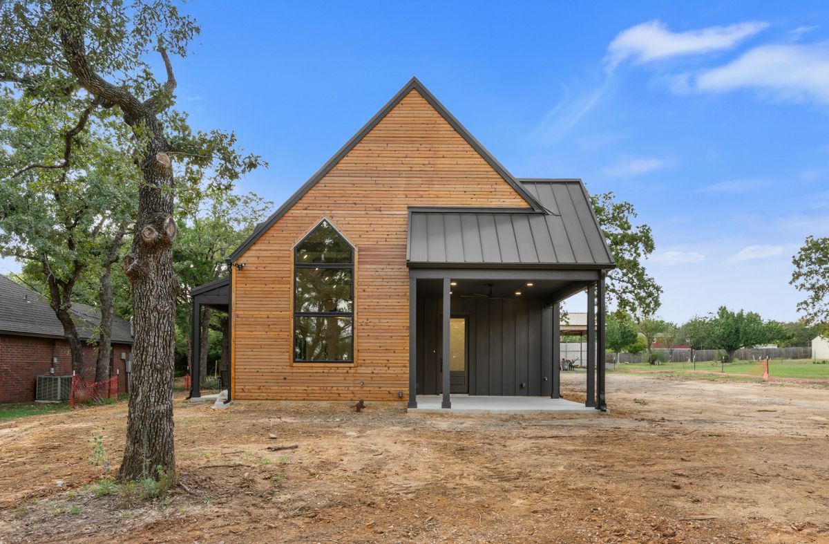 ADU's & Additions for McCain's Construction and Handyman Services  in Denton, TX