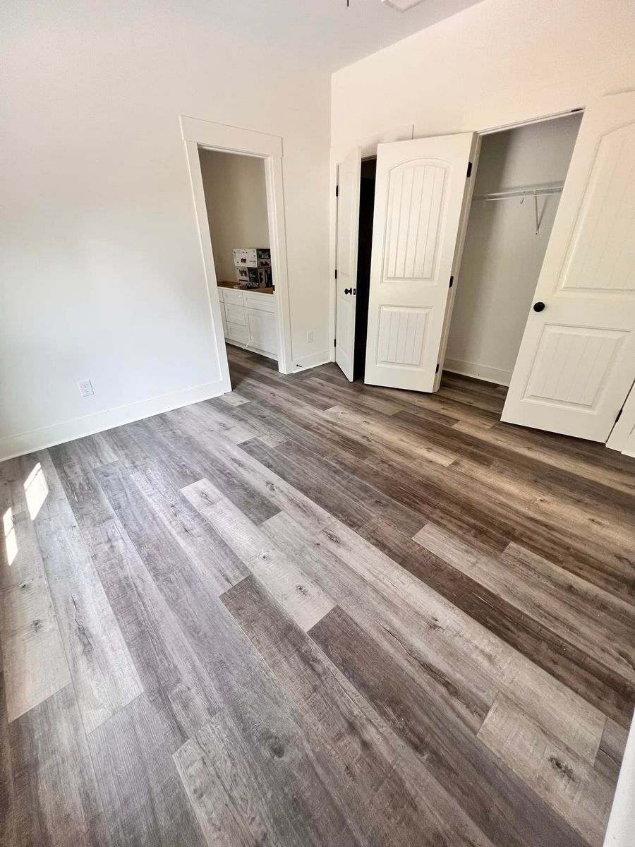 LVP Click for Rico’s Floor Covering in Atlanta, GA