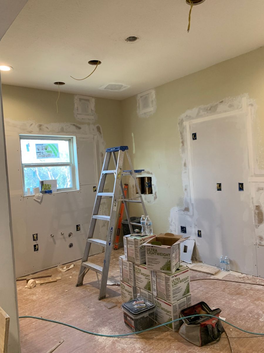 Home Remodeling for KOT Construction LLC  in Lytle, TX