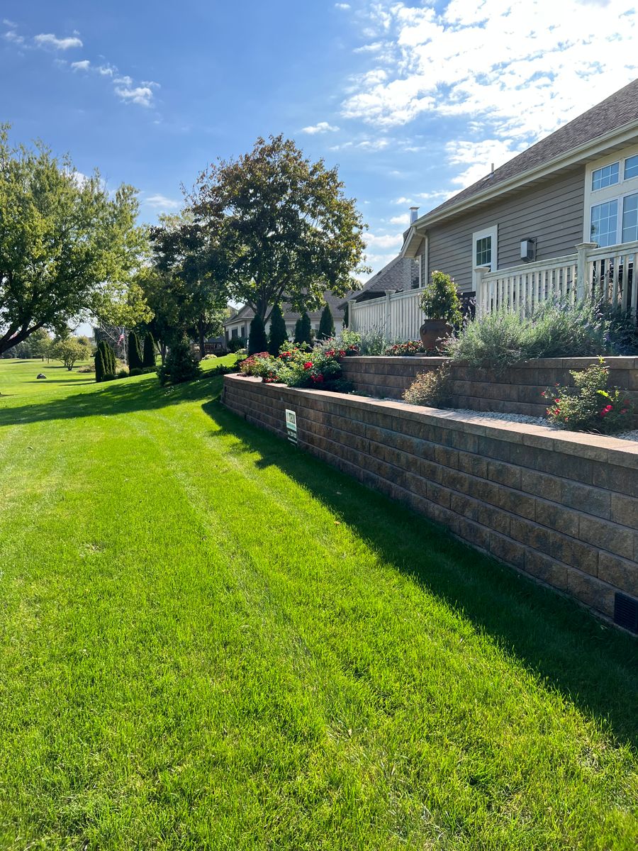 Tree Trimming/Removal for Trim Seasonal Services in Milwaukee, WI