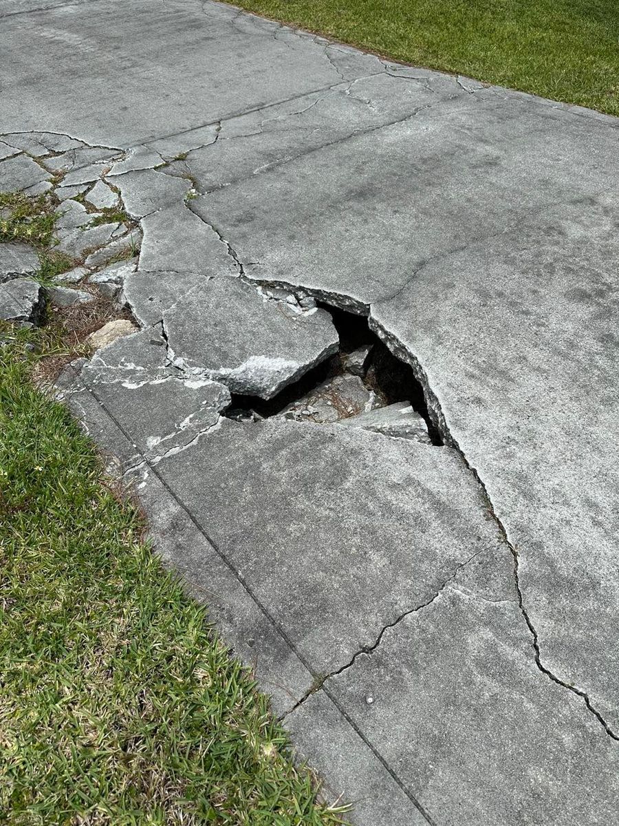 Concrete Repairs for Green Hammer Concrete in Palm Bay, Florida