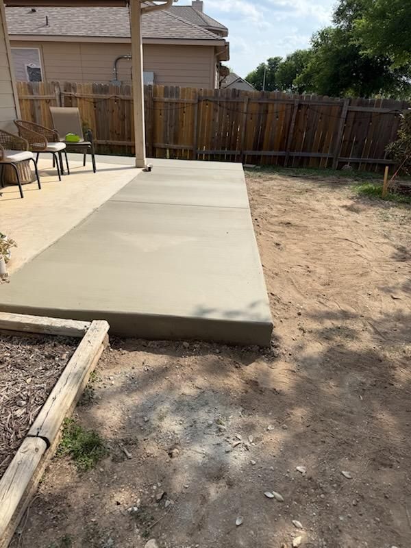 Flagstone Patios for Delarosa Masonry in San Antonio, TX