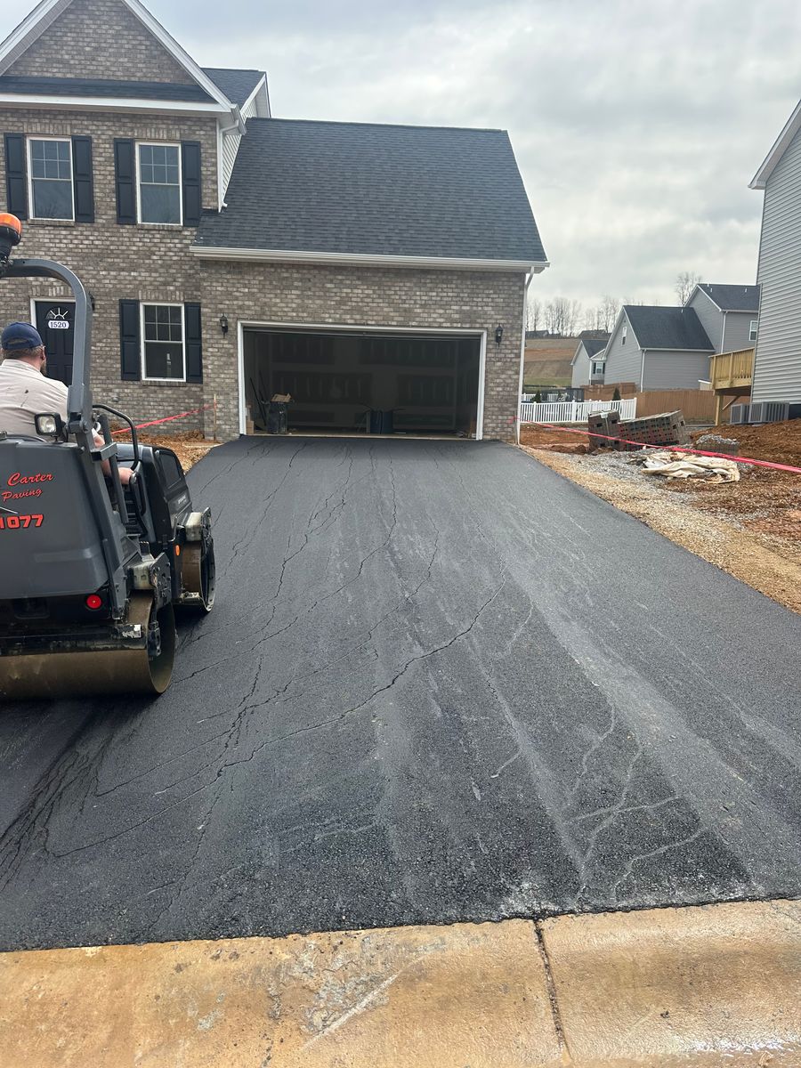 Sealcoating for James R Carter Paving in Roanoke, VA