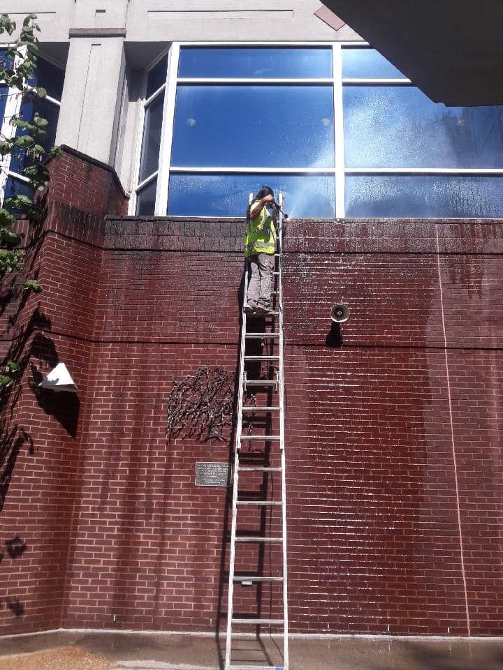 Pressure Washing for Comptons Painting LLC in Smyrna, TN