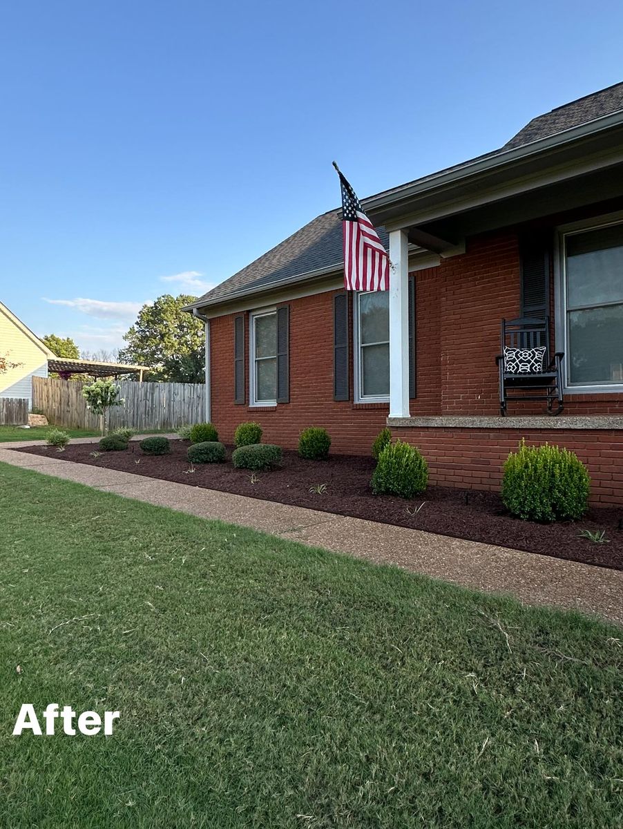 Mulch Installation for Greenscape Solutions in Milan, TN