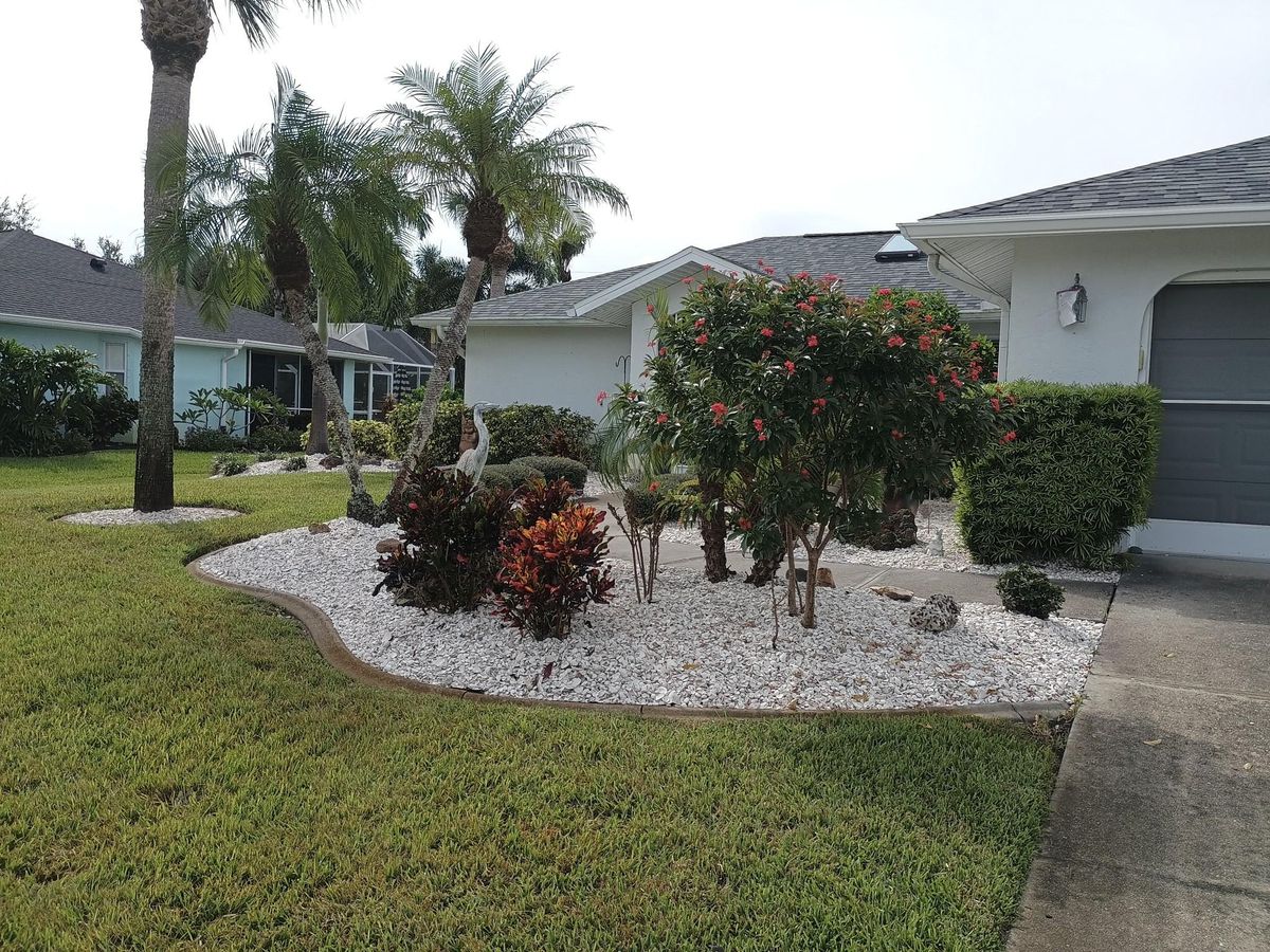 Flowerbed Installation and Maintenance for Unity Maintenance and More LLC in Englewood, FL