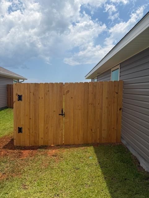 Fence Installation for Forrest Fencing in Pensacola, FL