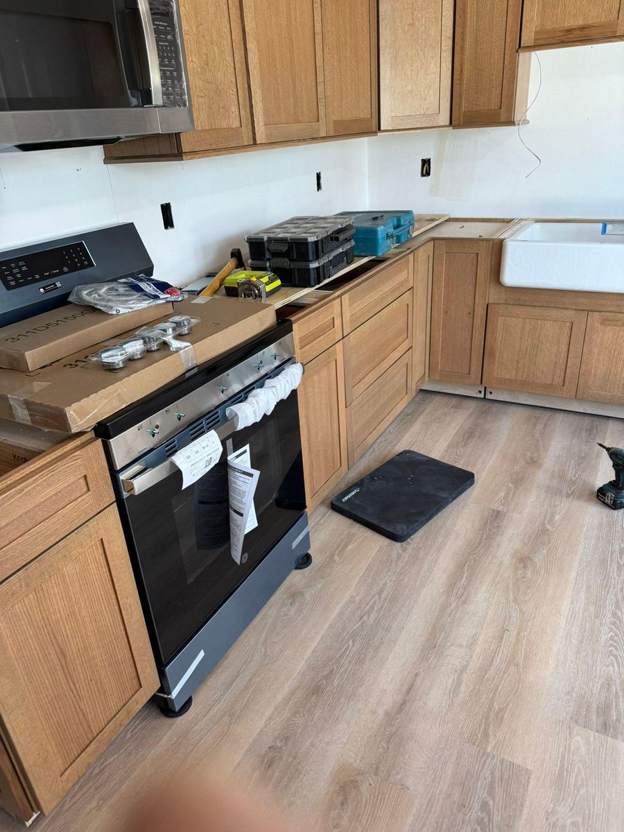 Carpentry for Make It Right Contracting in East Hampton, NY