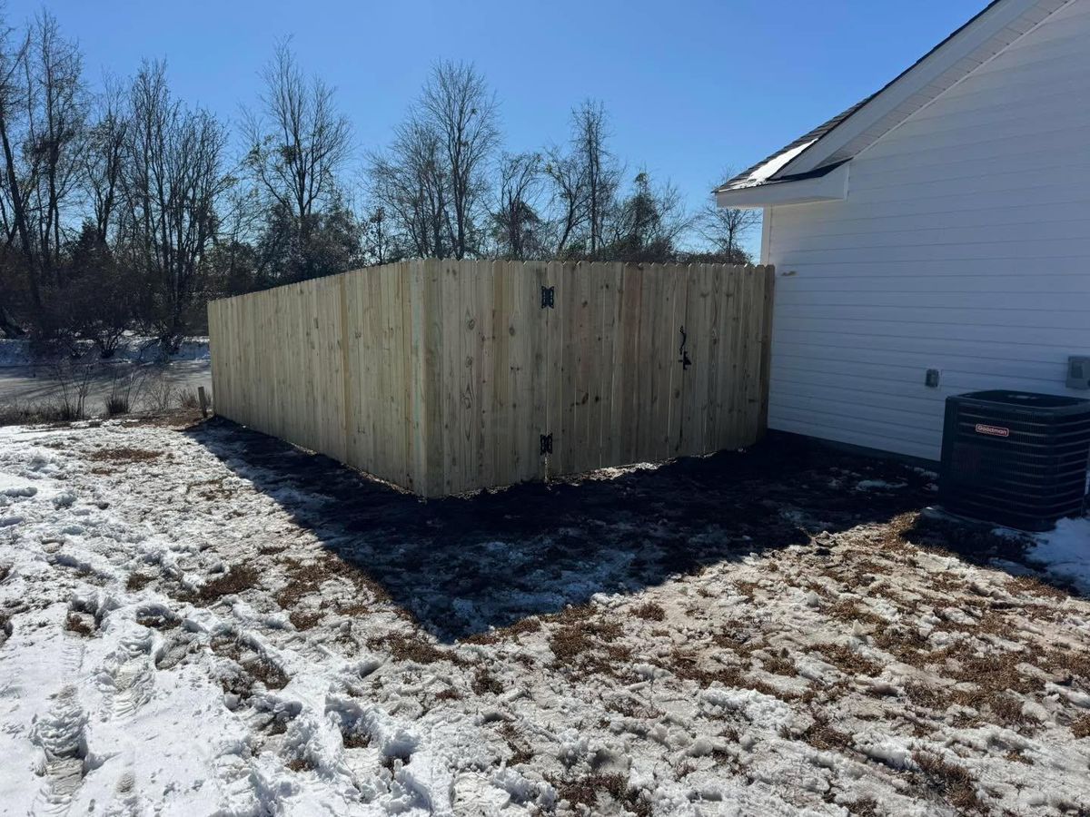 Wood Privacy for 4 In The Fire Fencing LLC in Darlington, SC