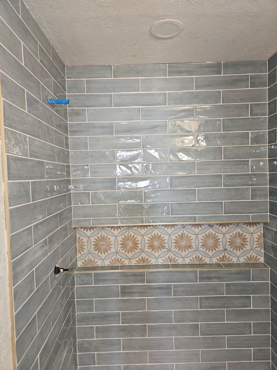 Kitchen and Bathroom Renovations for Summers Construction in 77541, TX