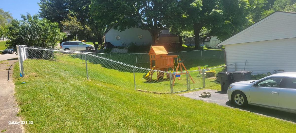 Fence Maintenance for Bollinger Fence And Property Management in Johnstown, OH