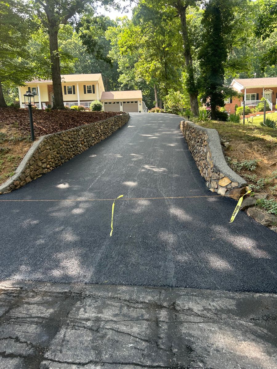 Asphalt Driveways for James R Carter Paving in Roanoke, VA