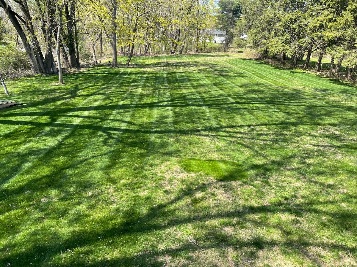 Weekly Mowing Service for Ardisi Property Maintenance LLC in Poughkeepsie, NY 