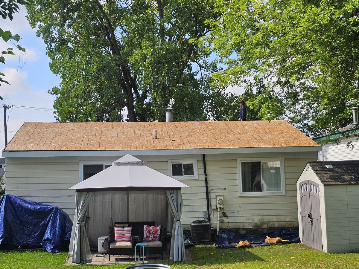 Roofing Repairs for Contractors Roofing in Dearborn, MI