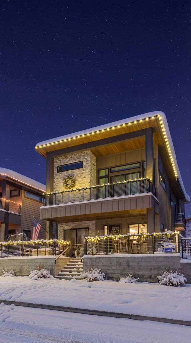 Christmas Lights for Swift Serve in Coeur d'Alene, ID