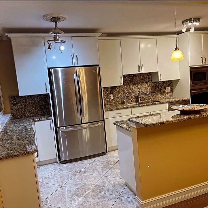 Kitchen and Cabinet Refinishing for Hudsonbay Painting in Gainesville, FL