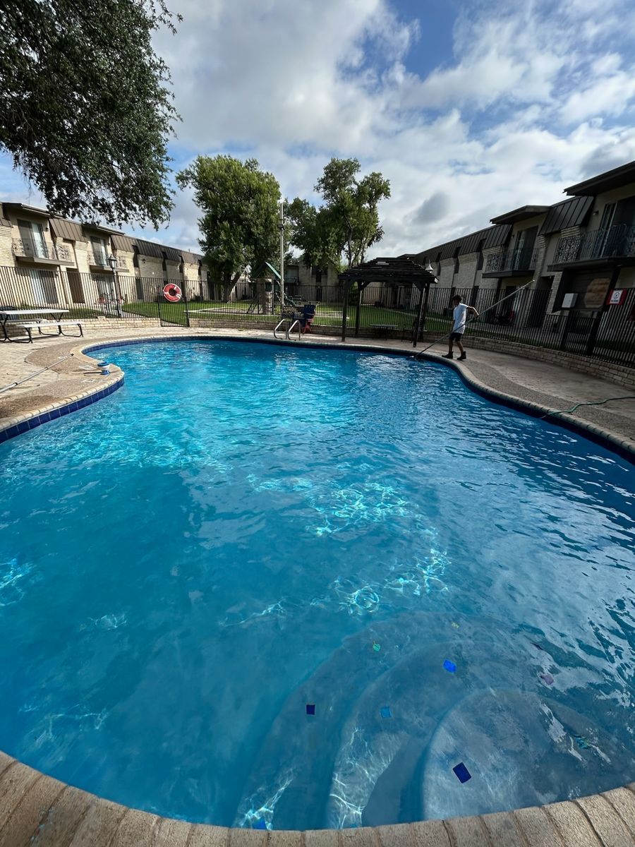 Chemicals for Pool Queen Services in Del Rio, TX