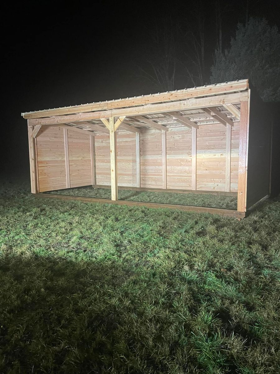 Shelters for Oats Equestrian Fencing LLC in Arlington, WA