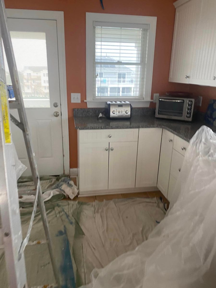 Kitchen and Cabinet Refinishing for Zevallos Painting in Outer Banks, NC