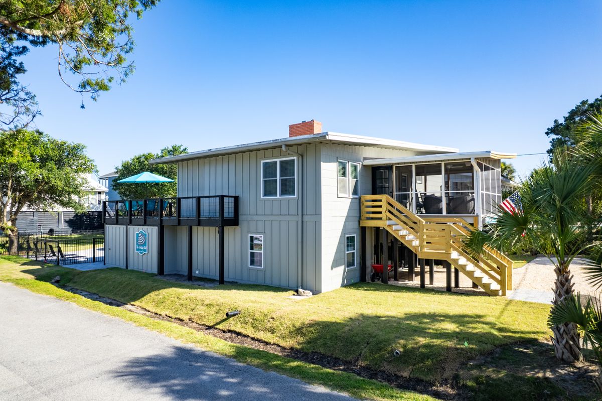 Deck & Patio Installation for Pawleys Island Concierge LLC in Pawleys Island, SC