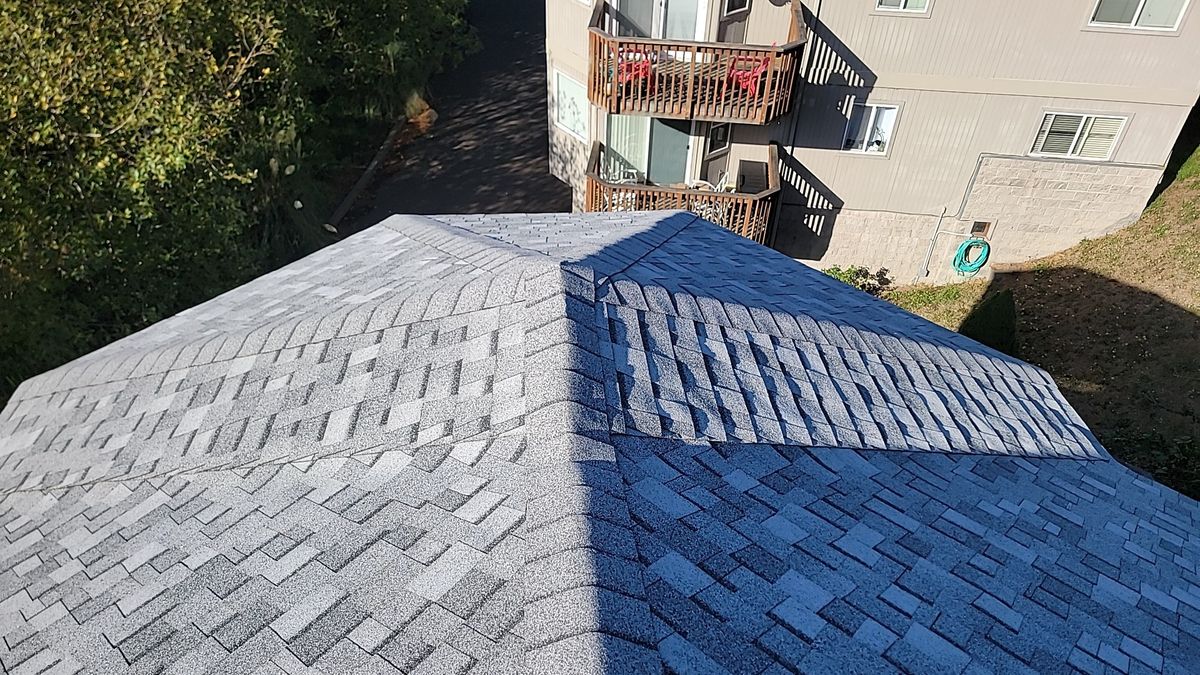 Roofing for Matthew Brooms Construction  in Coos Bay, OR