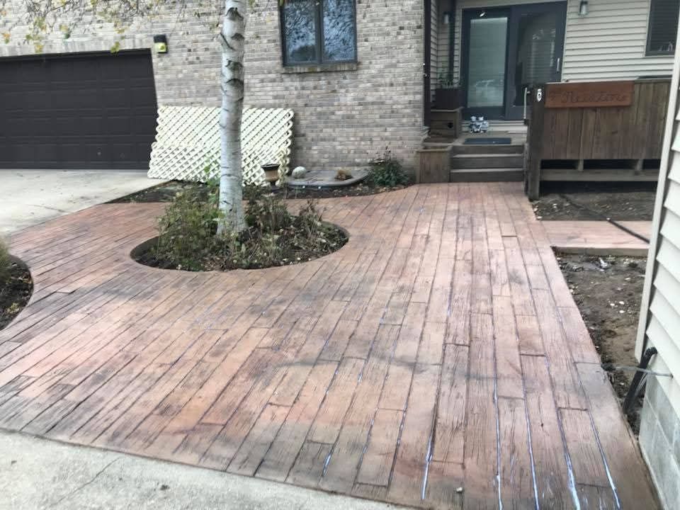 Concrete Repair- Overlays for Custom Concrete Enterprises in Springfield, IL