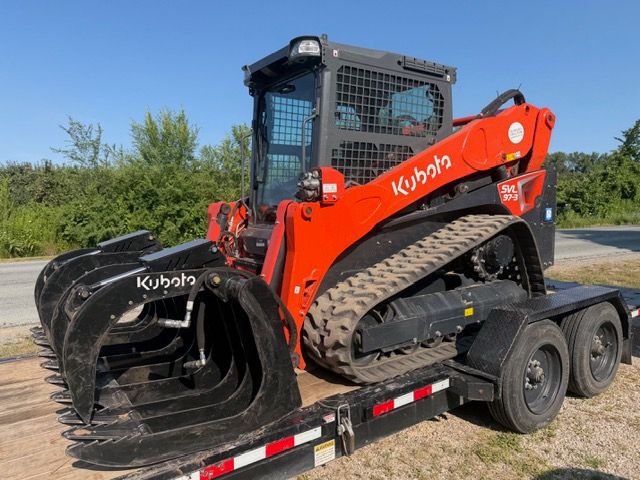 Kubota SVL97 High Flow Skid Steer for MI Equipment Rentals LLC in Kalamazoo, MI