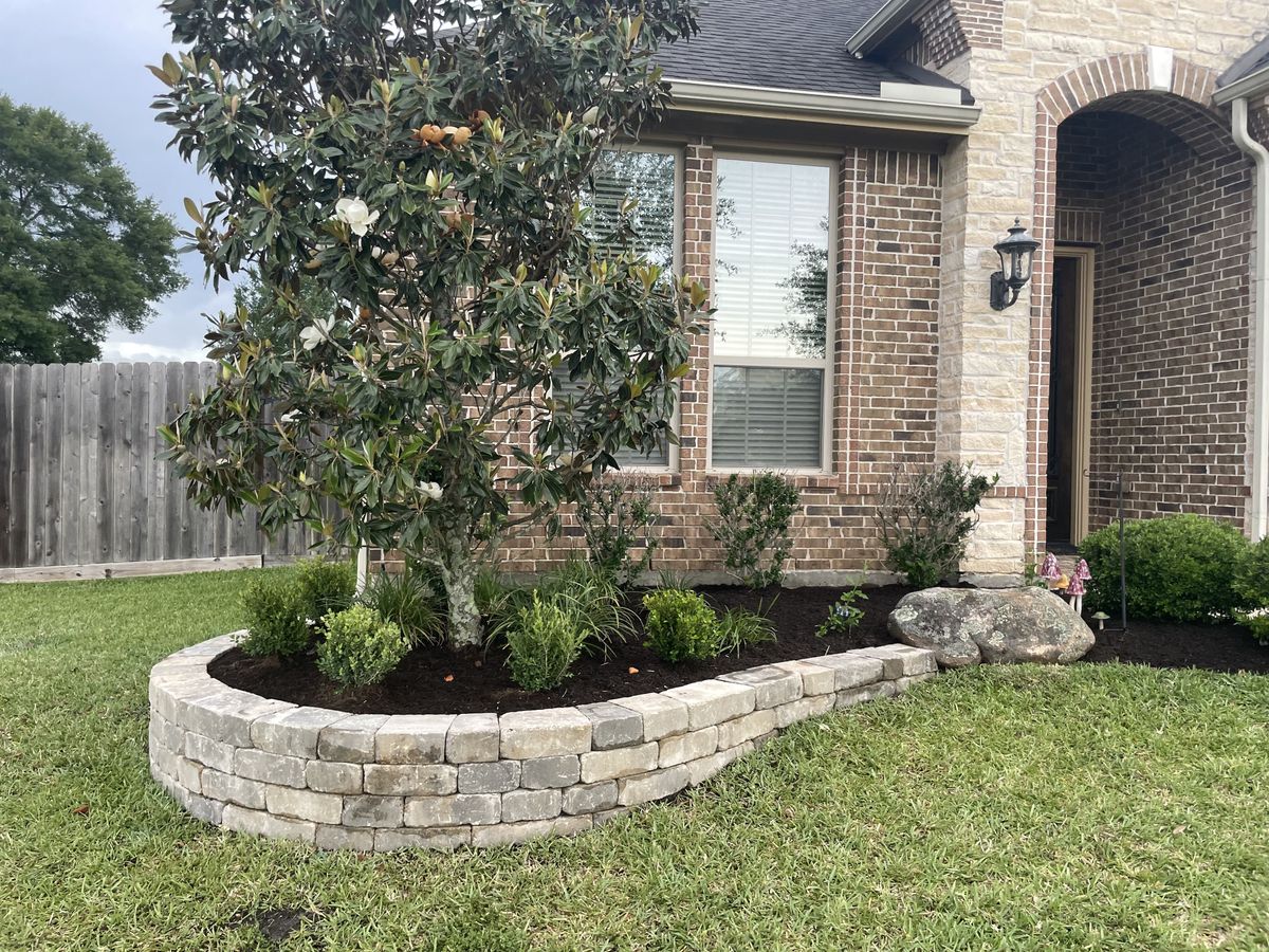 Hardscaping for Atlas Land Design in Creekside Park, TX