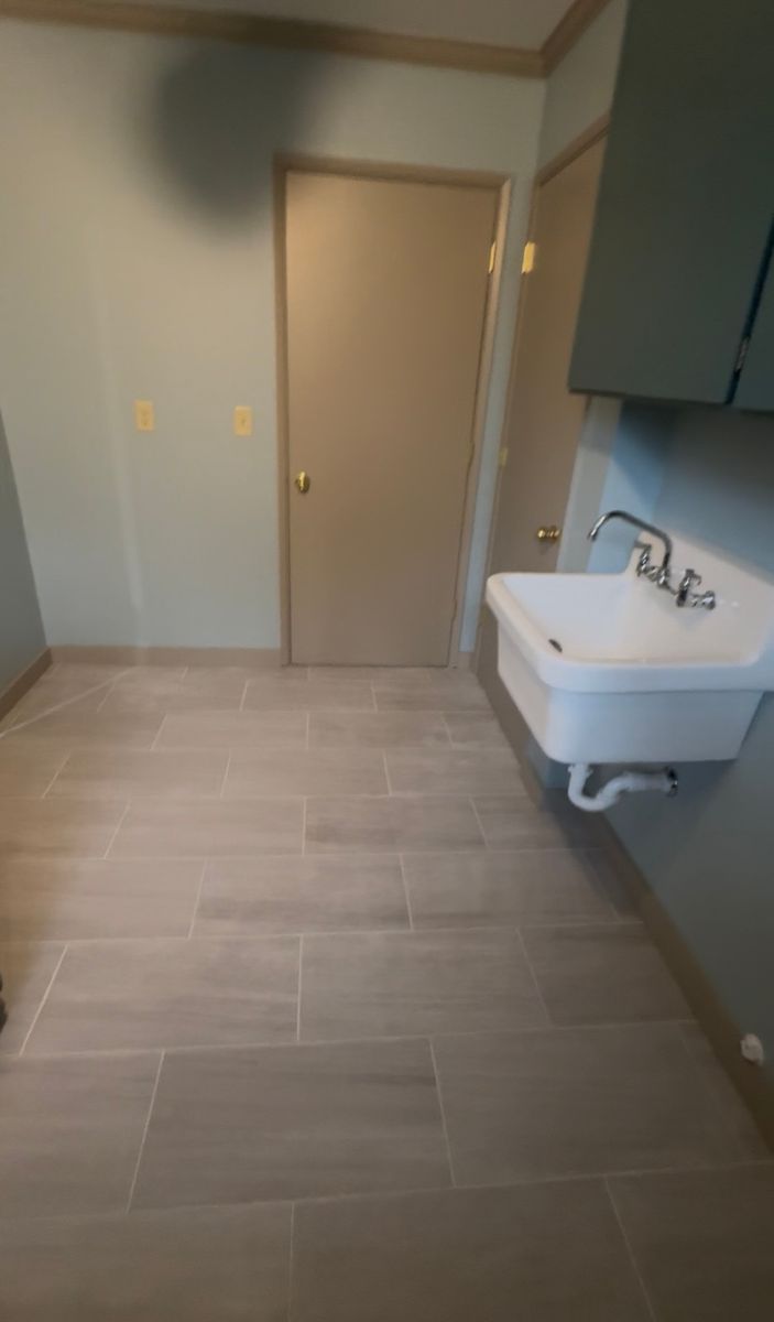 Bathroom Renovation for Trinity Painting & Construction in Douglas County, OR